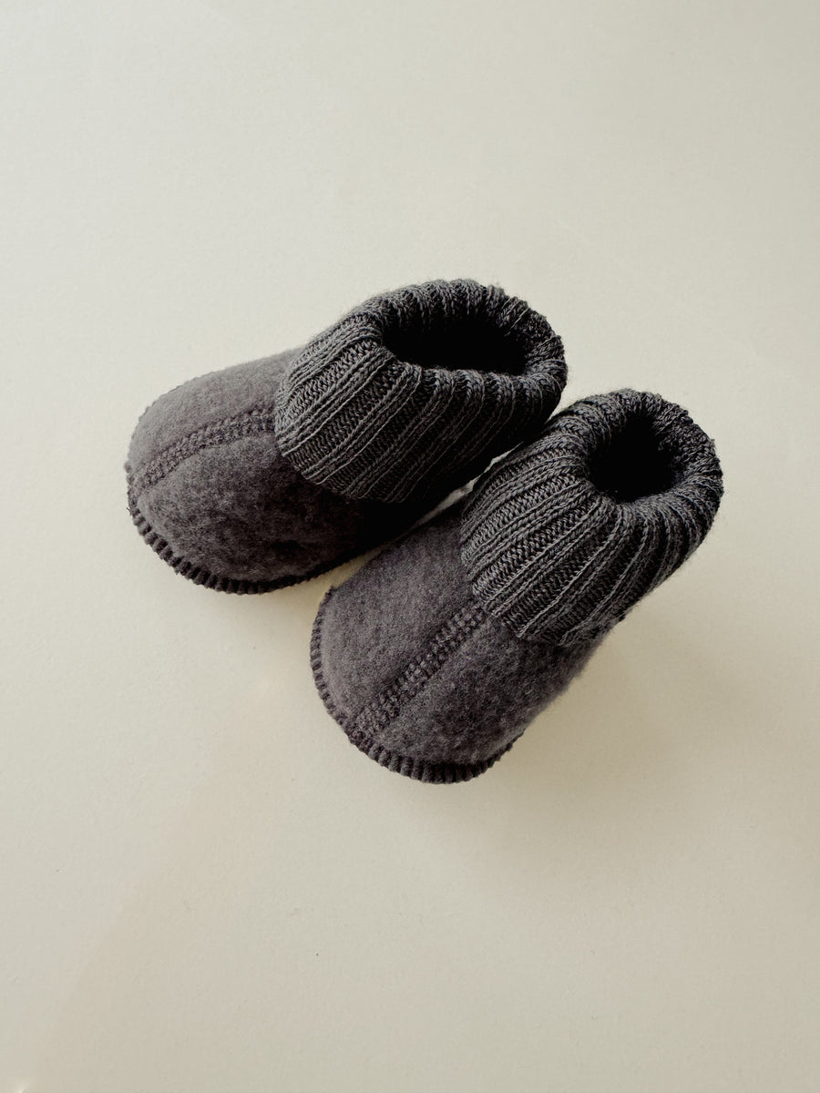 Joha - Booties - Wolfleece - Dark Brown