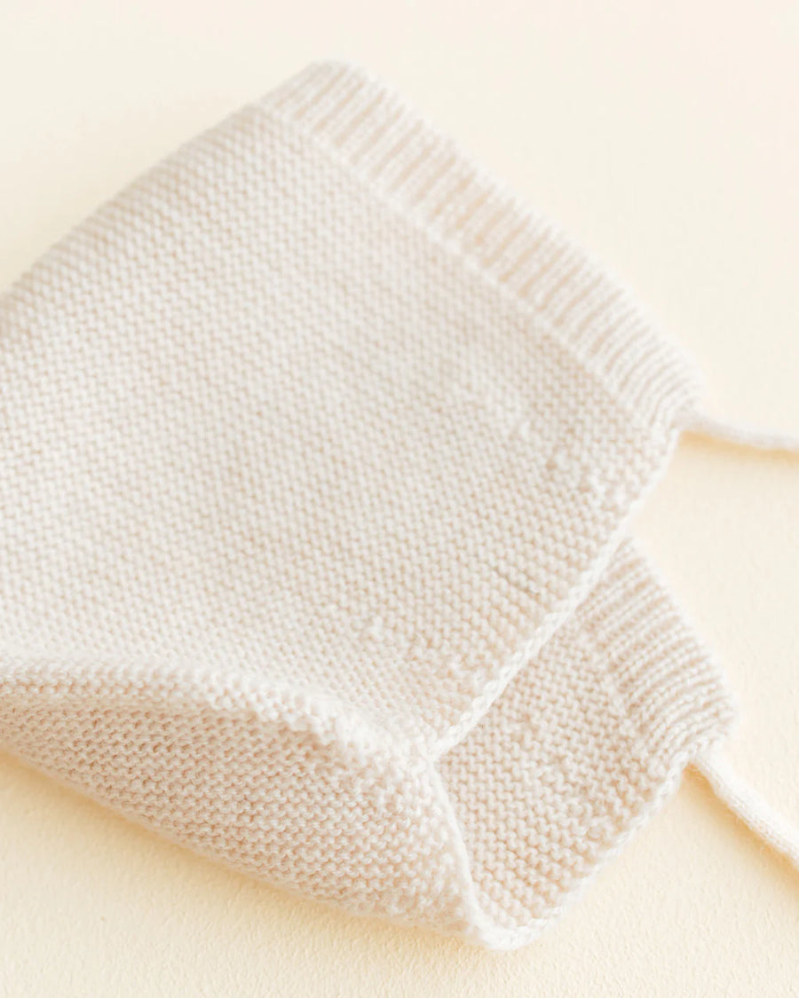 Hvid - Bonnet - Newborn Mutsje - Cream